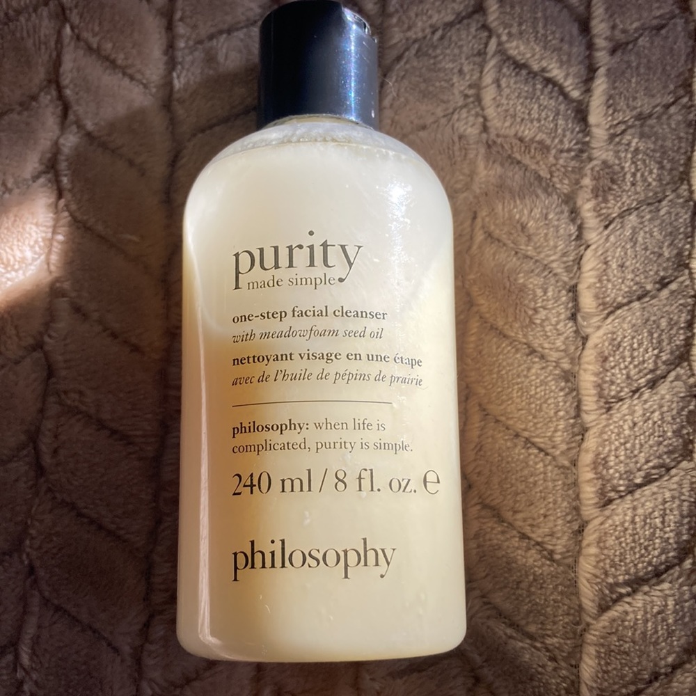 Philosophy Purity Made Simple one step facial cleanser. NEW. - Picture 2 of 4